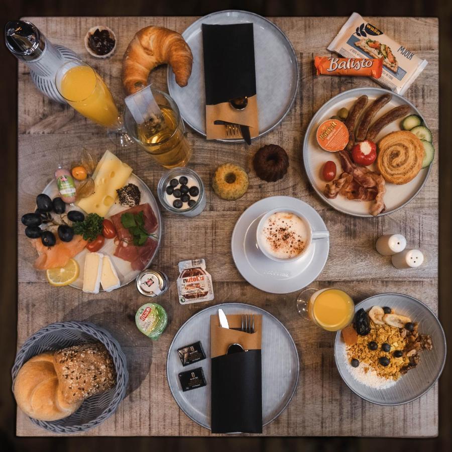 Hotel Am Augustinerplatz Köln Dış mekan fotoğraf