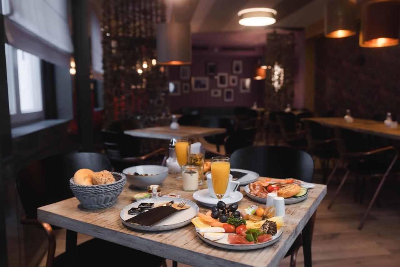 Hotel Am Augustinerplatz Köln Dış mekan fotoğraf
